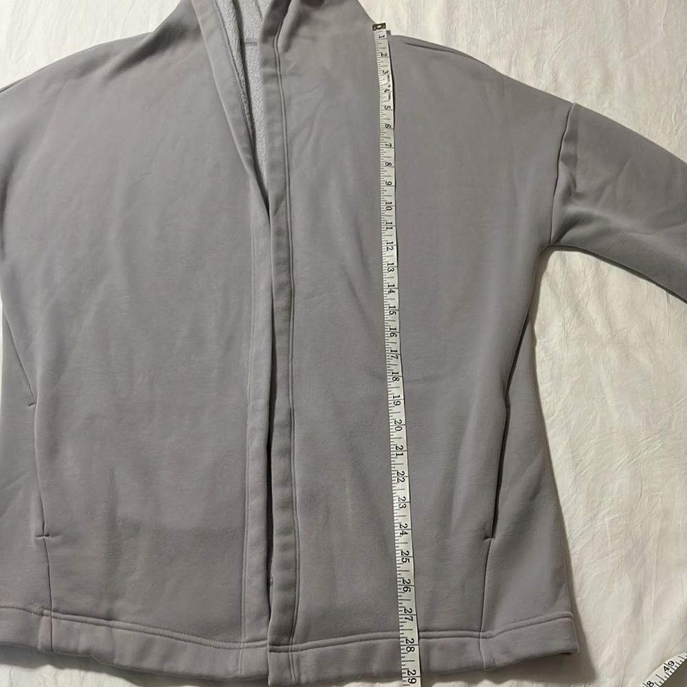 ⭐Fabletics Cardigan - Picture 5 of 6